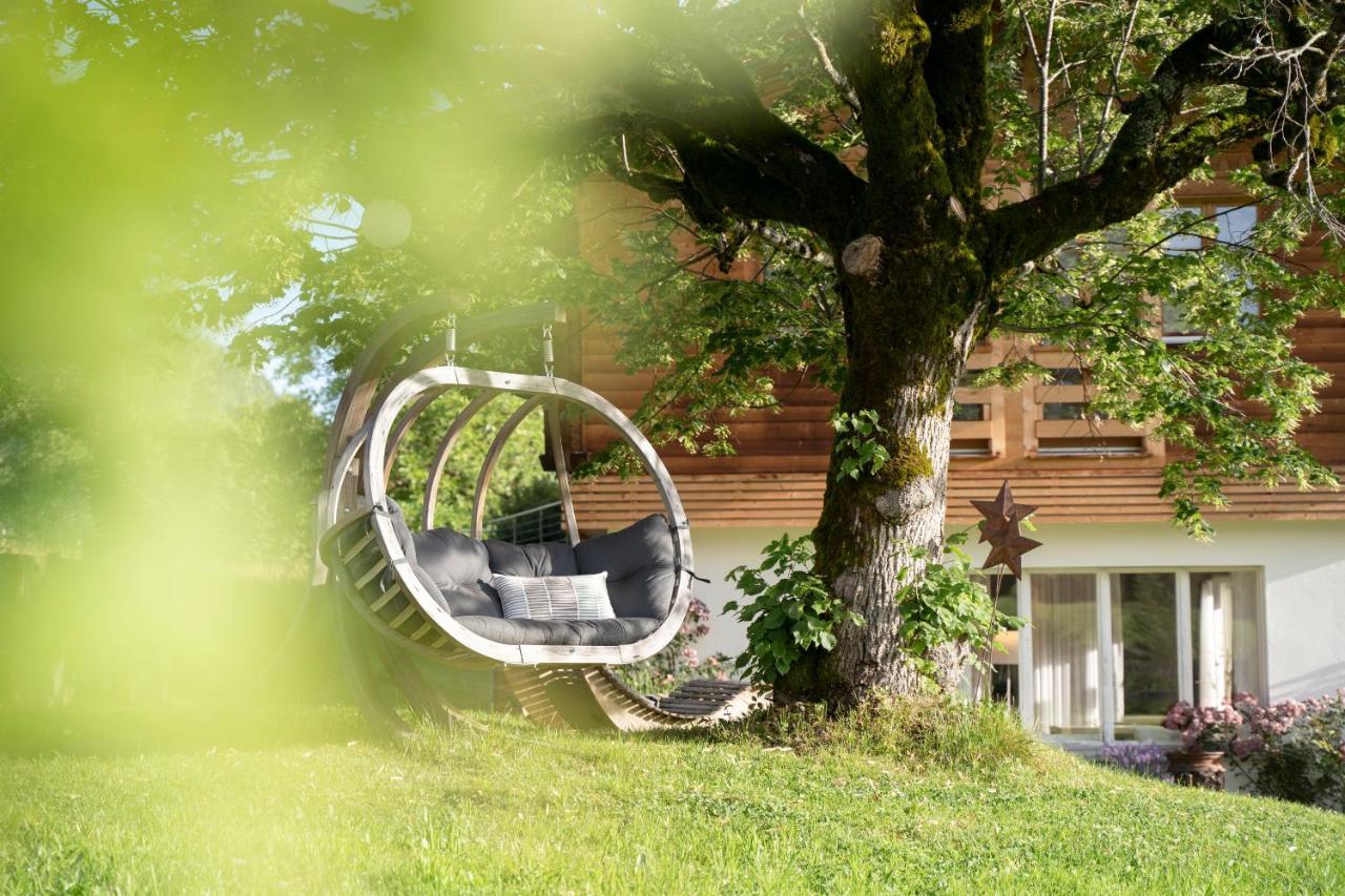 Lenk Lodge - Boutique & Design Hotel Und Apartements Bagian luar foto