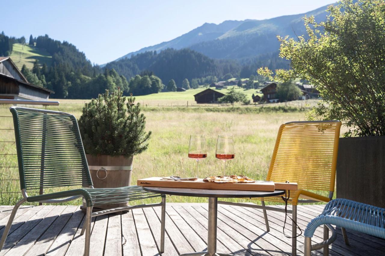 Lenk Lodge - Boutique & Design Hotel Und Apartements Bagian luar foto